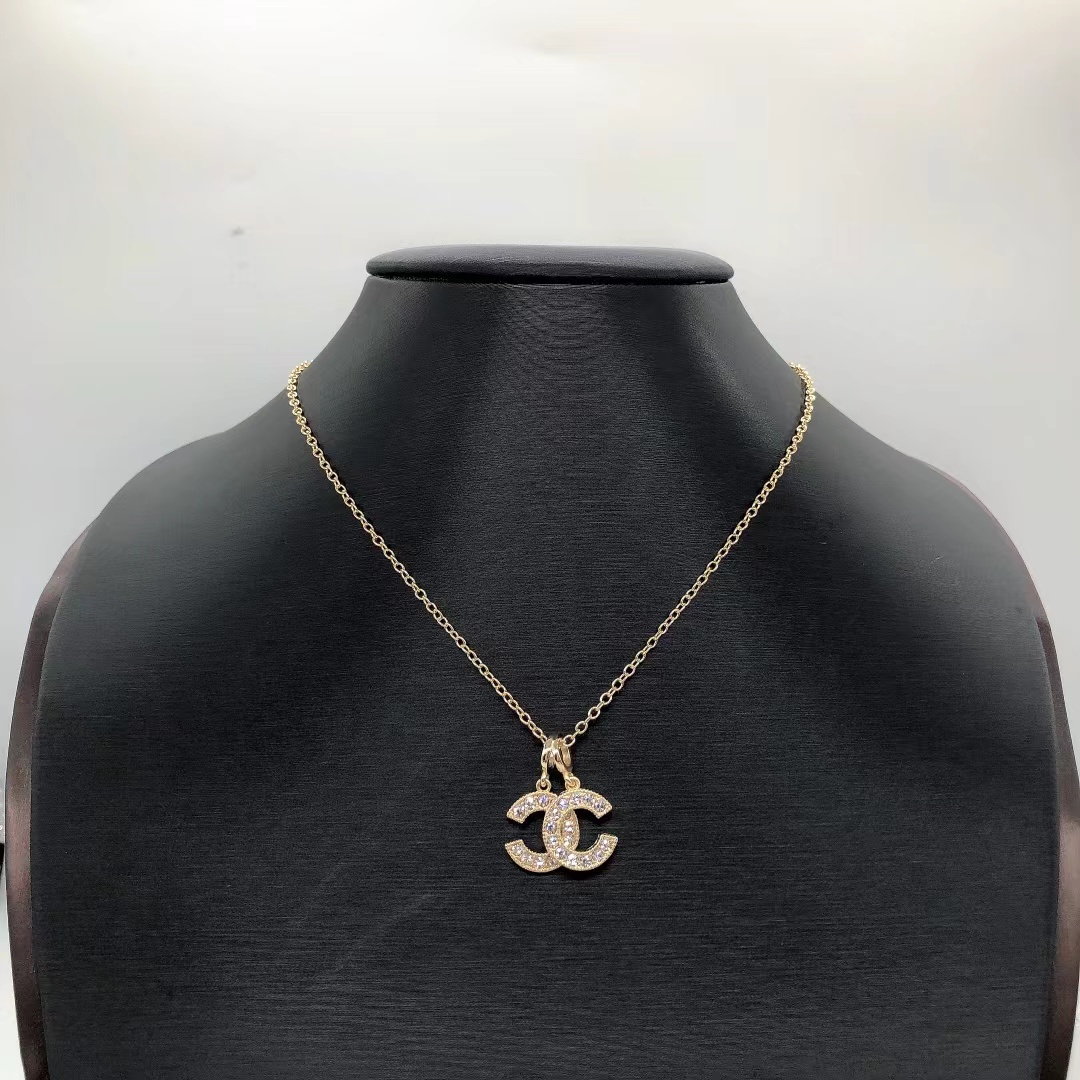 Replica Chanel Separate Double C Pendant Necklace