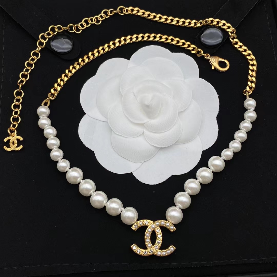 Replica Chanel Half Pearl Half Chain Double C Pendant Necklace