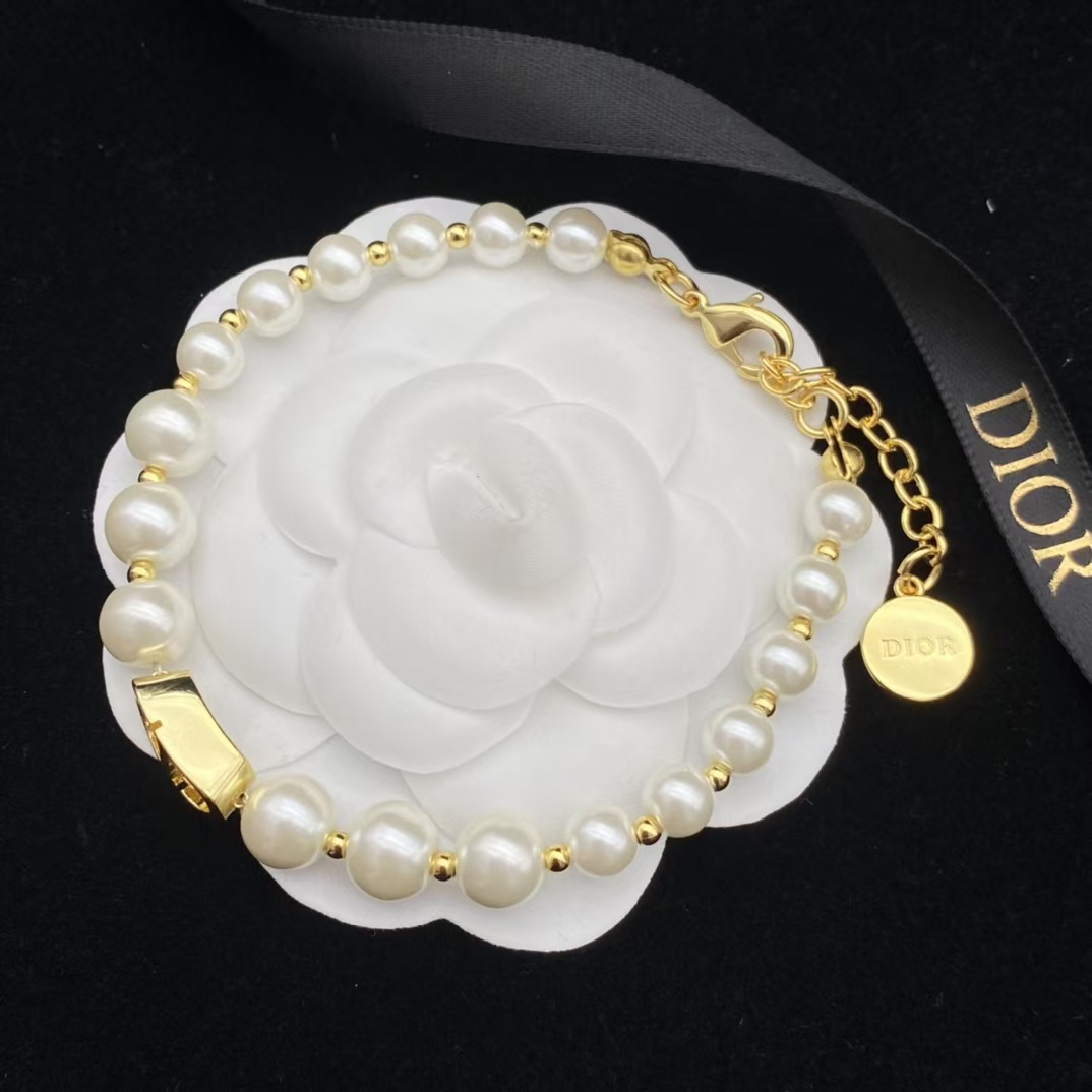 Replica Dior Classic Pearl Bracelet