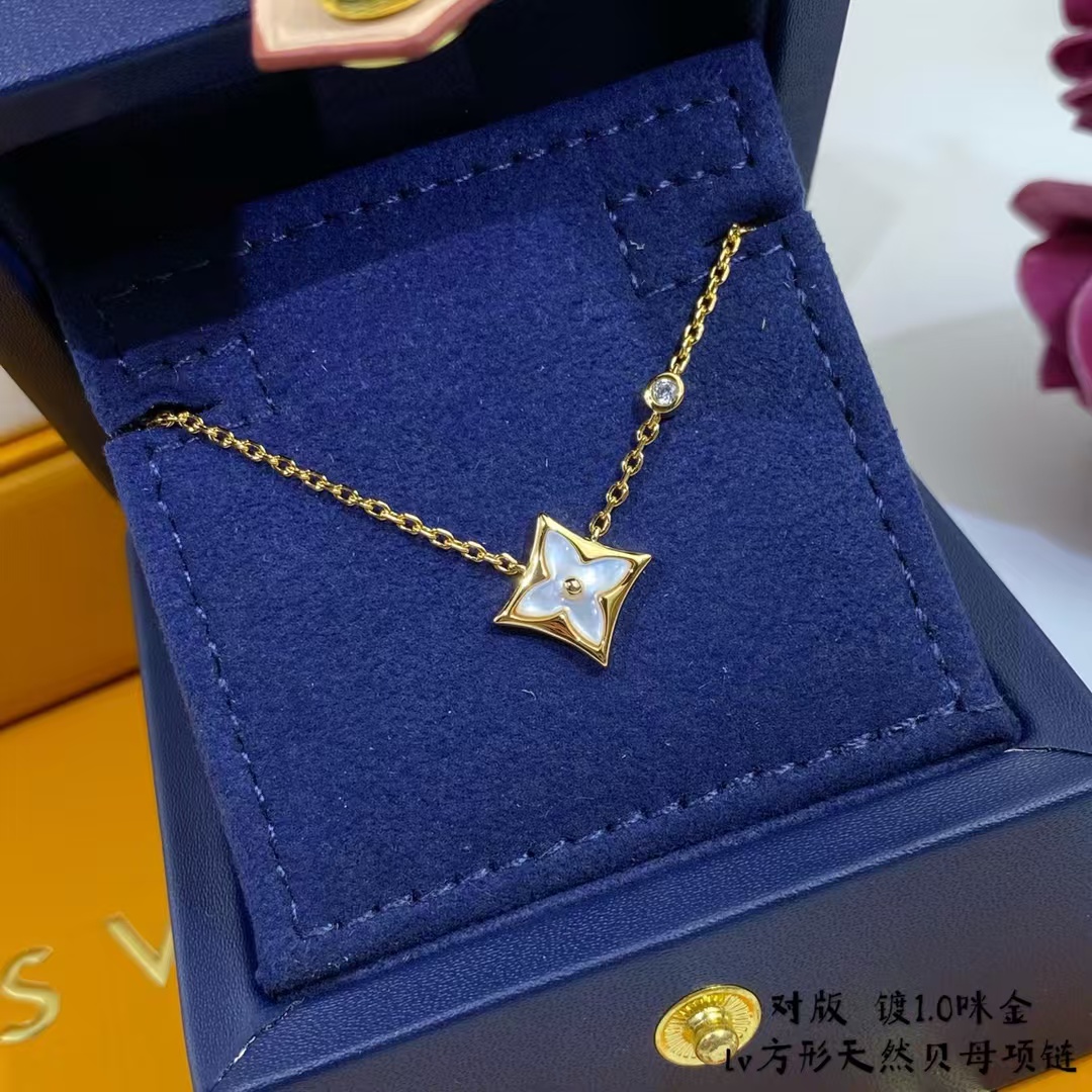 Replica Louis Vuitton Color Blossom BB Star Pendant Necklaces