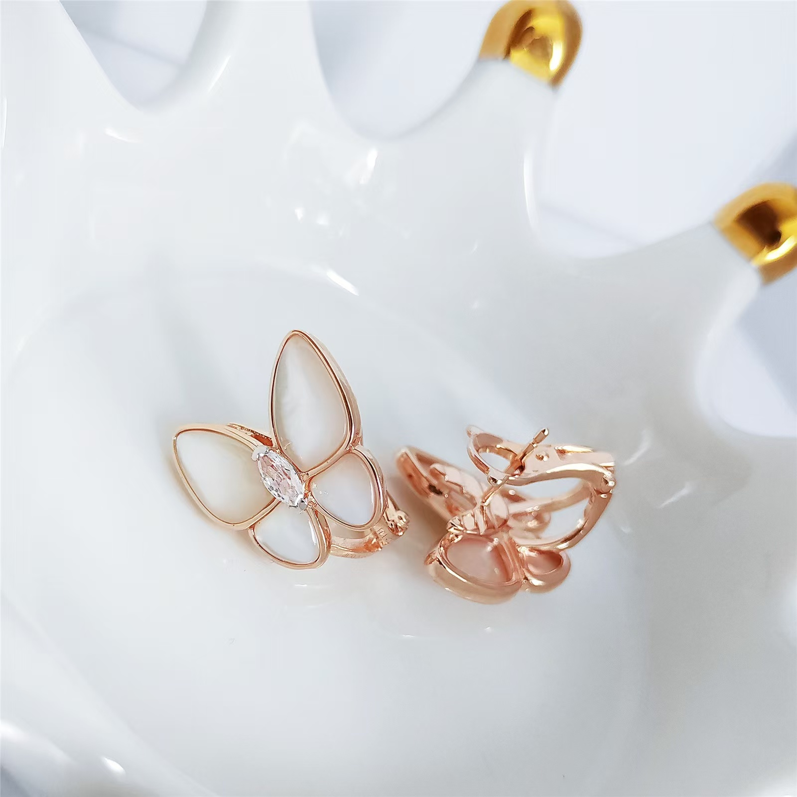 Replica Van Cleef & Arpels Two Butterfly Earrings
