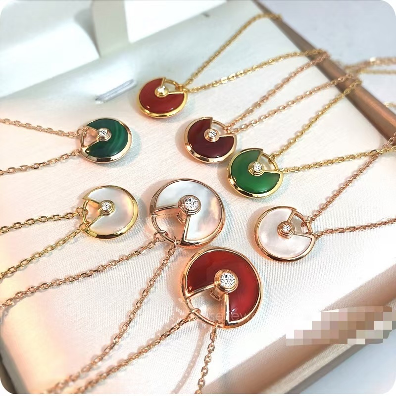Replica Cartier Amulette de Necklace