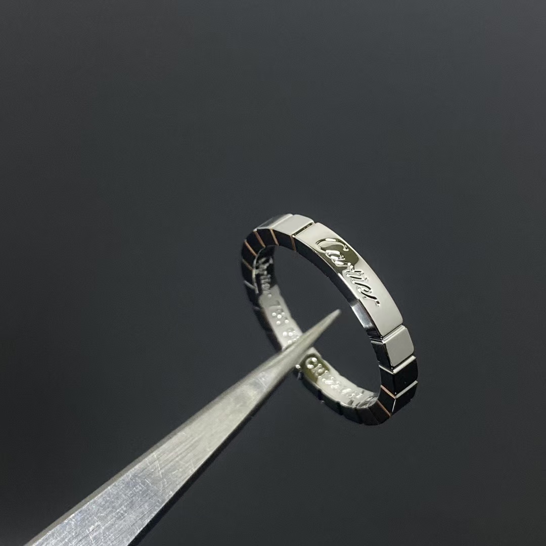 Replica Cartier Signature Ring