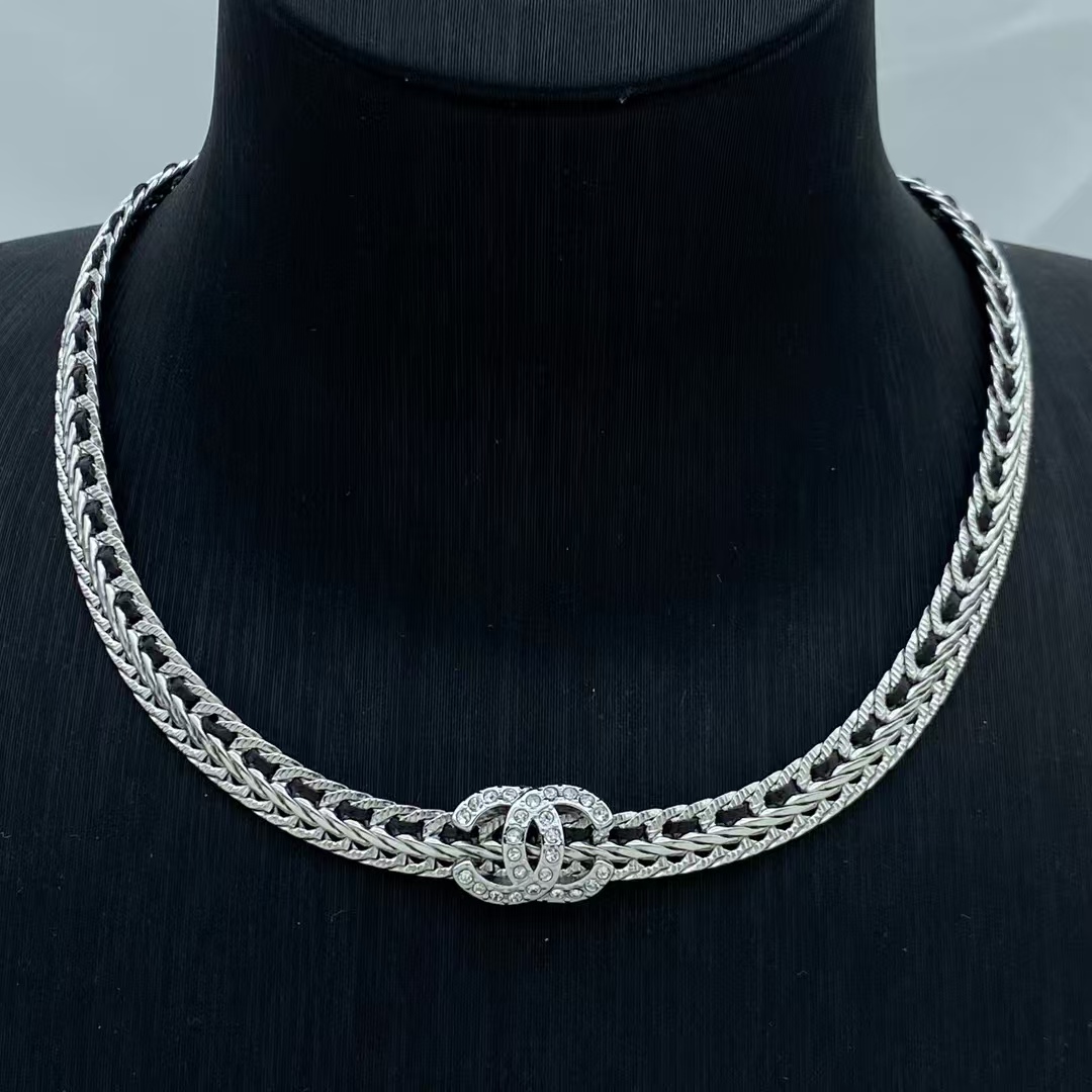 Replica Chanel Silver Wide Chain Choker Necklace