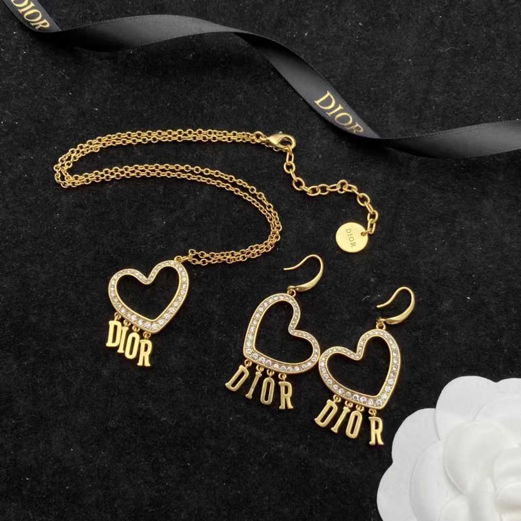 Replica Dior Letters Heart Necklace and Earrings