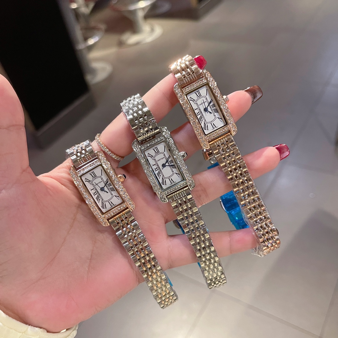 Replica Cartier Small Women Classic Watch