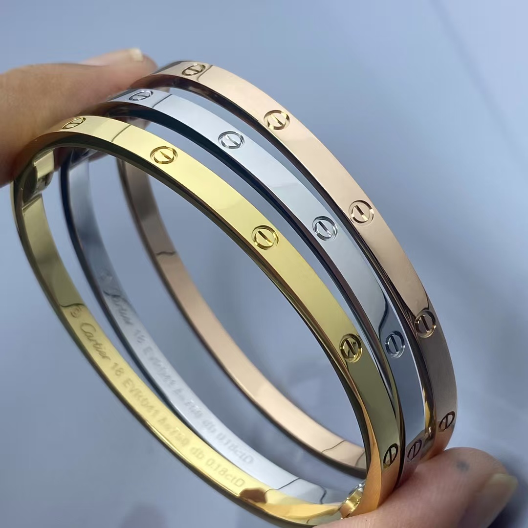 Replica Cartier LOVE Bracelet - No Diamond