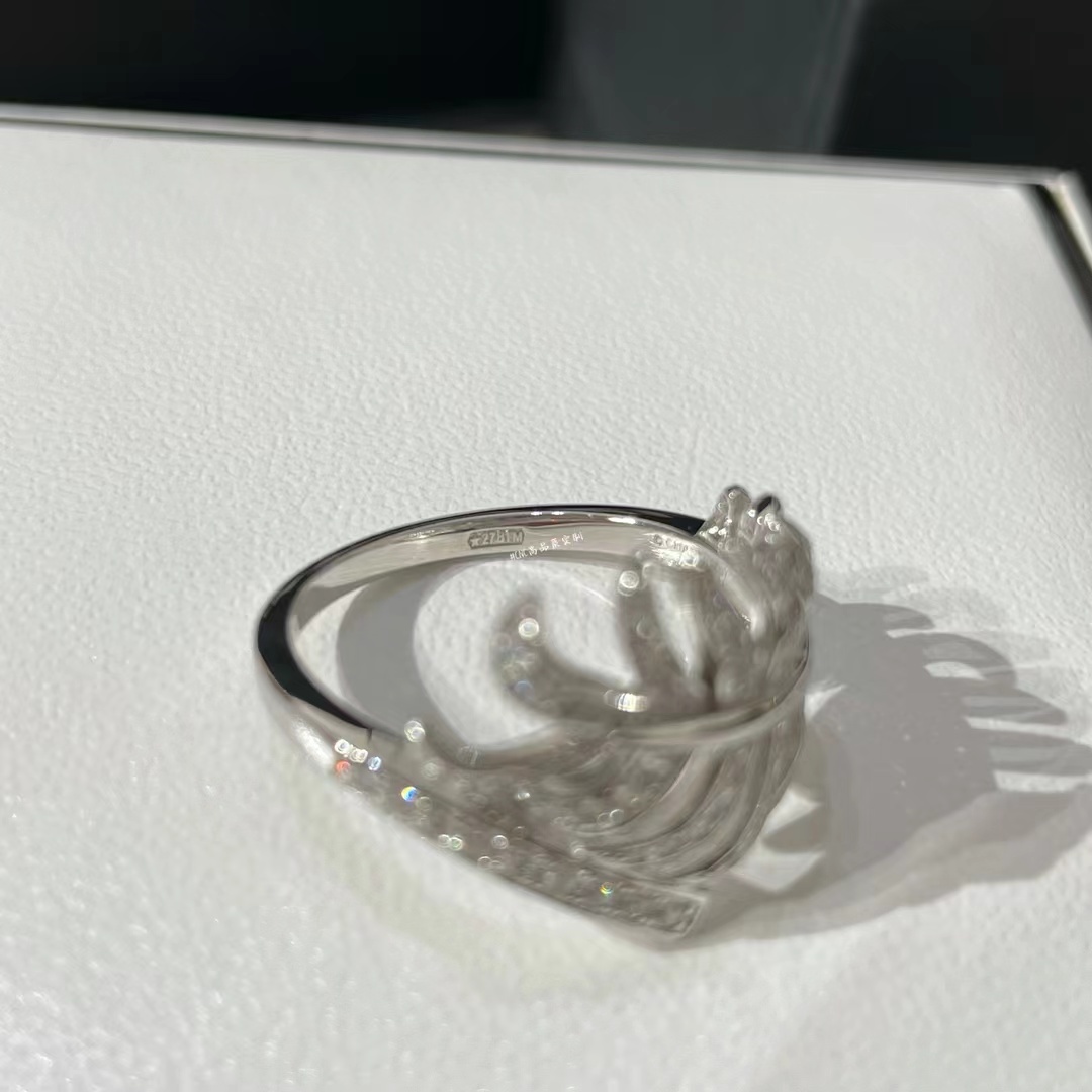Replica Chanel Diamond Plume De Ring