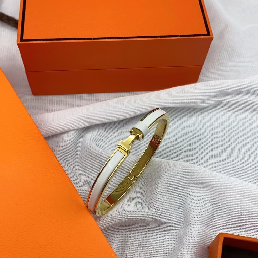 Replica Hermes H White Enamel Bracelet