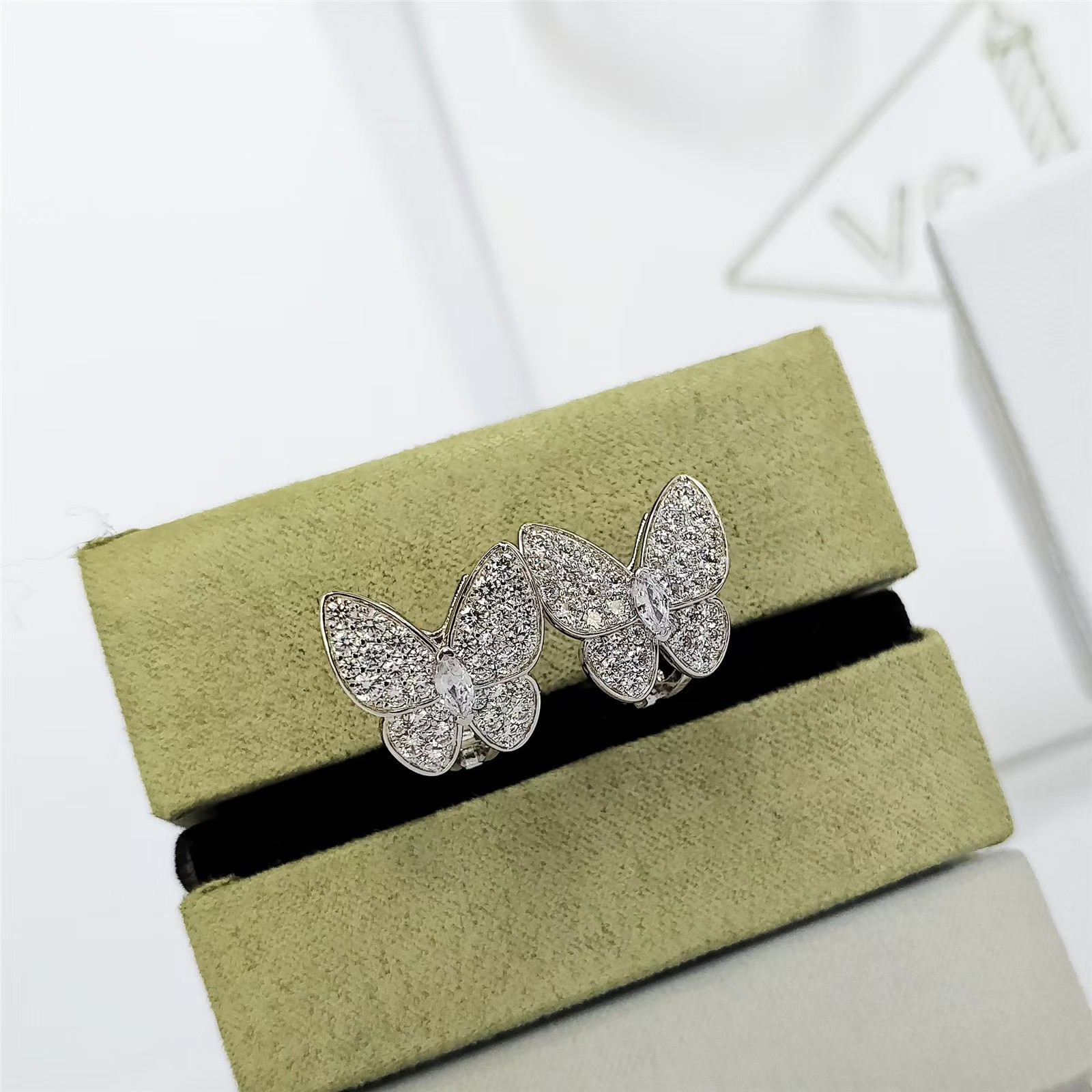 Replica Van Cleef & Arpels Two Butterfly Earrings