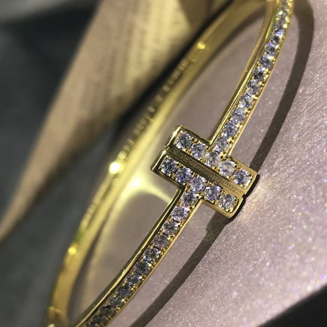 Replica Tiffany Full Diamond Paved Double T Bangle