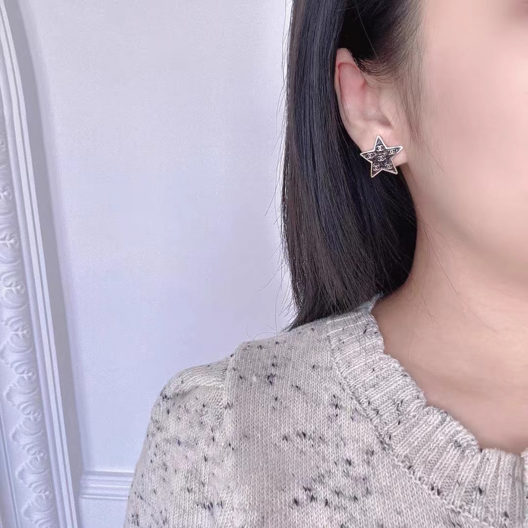 Replica Chanel Black Star Earrings