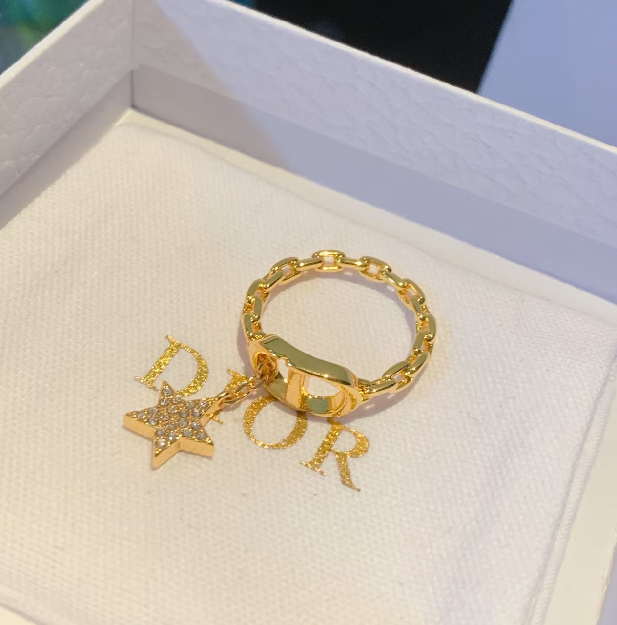 Replica Dior CD Star Dangle Ring