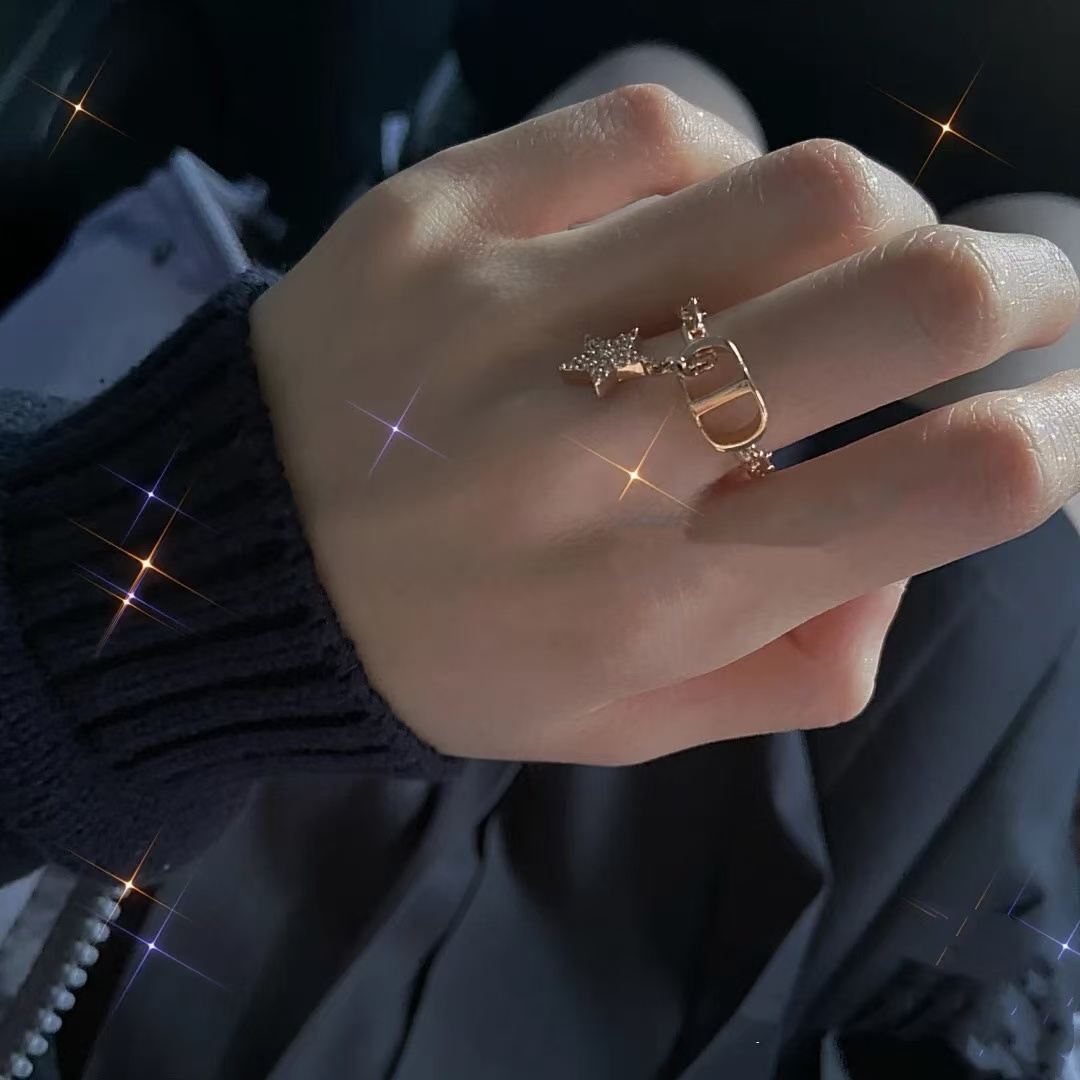 Replica Dior CD Star Dangle Ring
