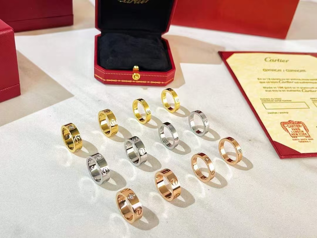 Replica Cartier LEVE Ring