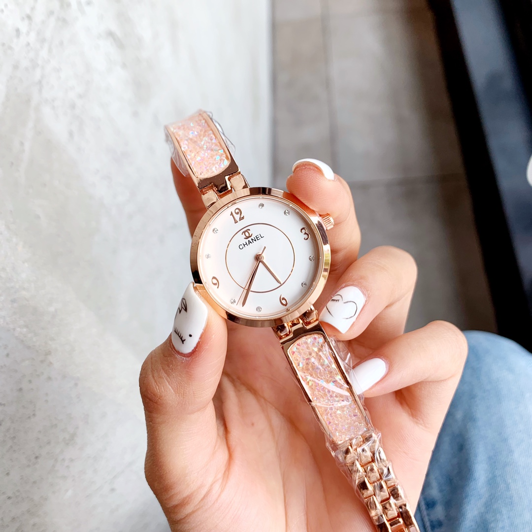 Replica Chanel Women Elegant Watch