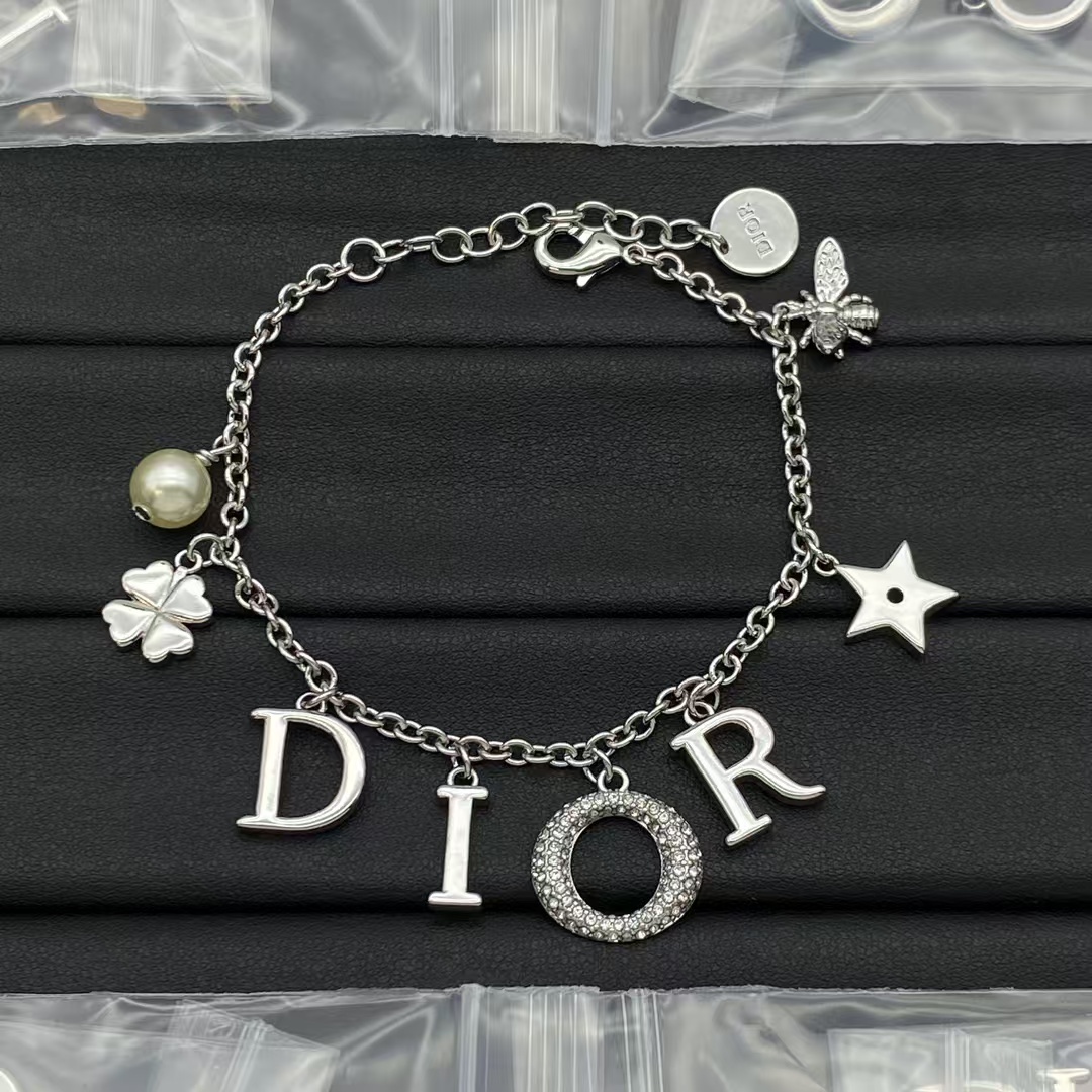 Replica Dior Letter Charms Bracelet