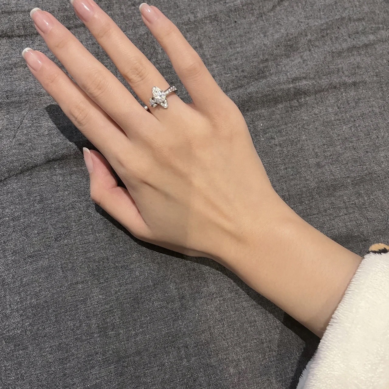 Replica Vivienne Westwood Adjustable Diamond Saturn Ring