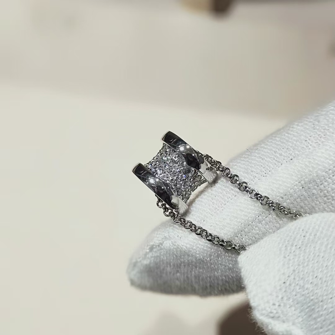 Replica Bvlgari B.zero1 Necklace - Full Diamond