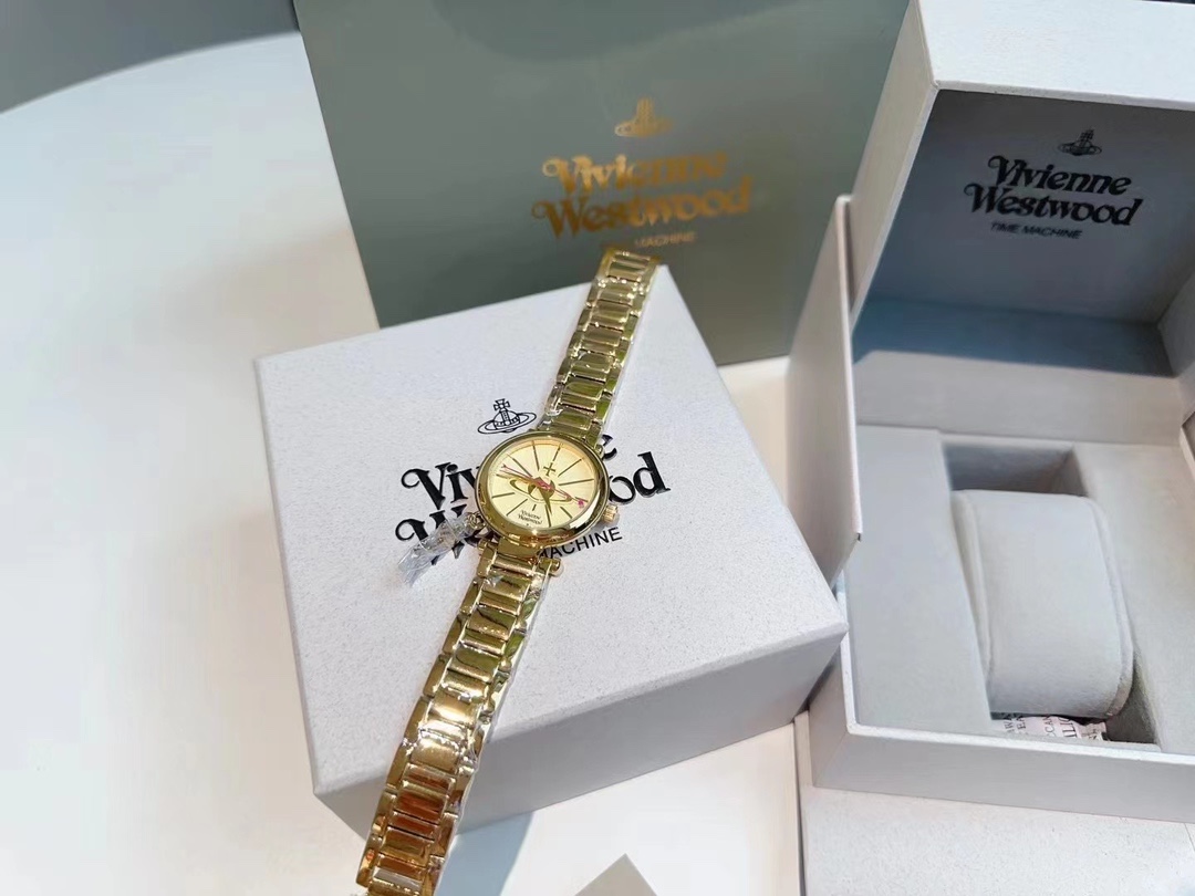 Replica Vivienne Westwood Elegant Gold Watch - 29MM