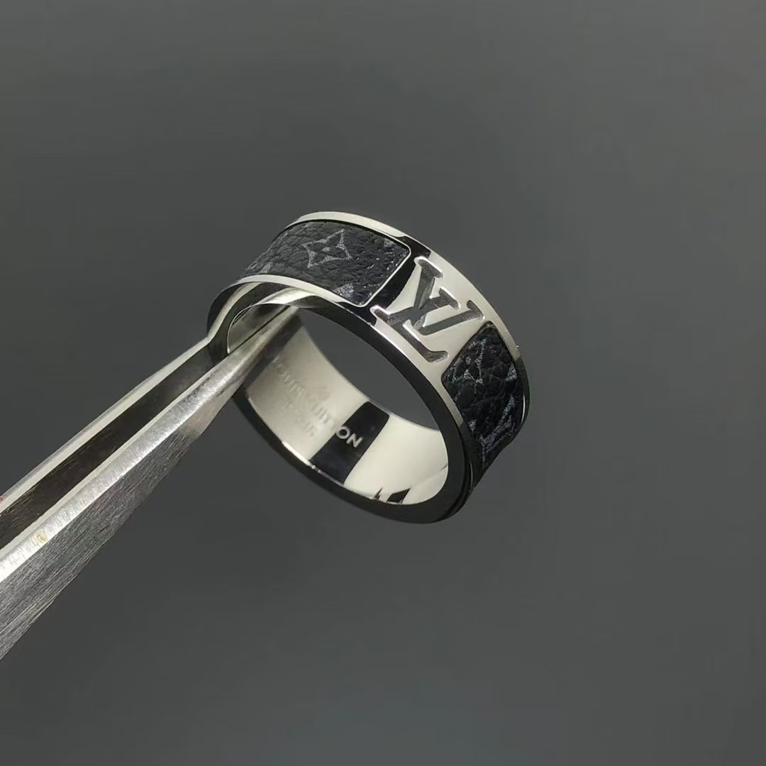 Replica Louis Vuitton Black Leather Ring for Men