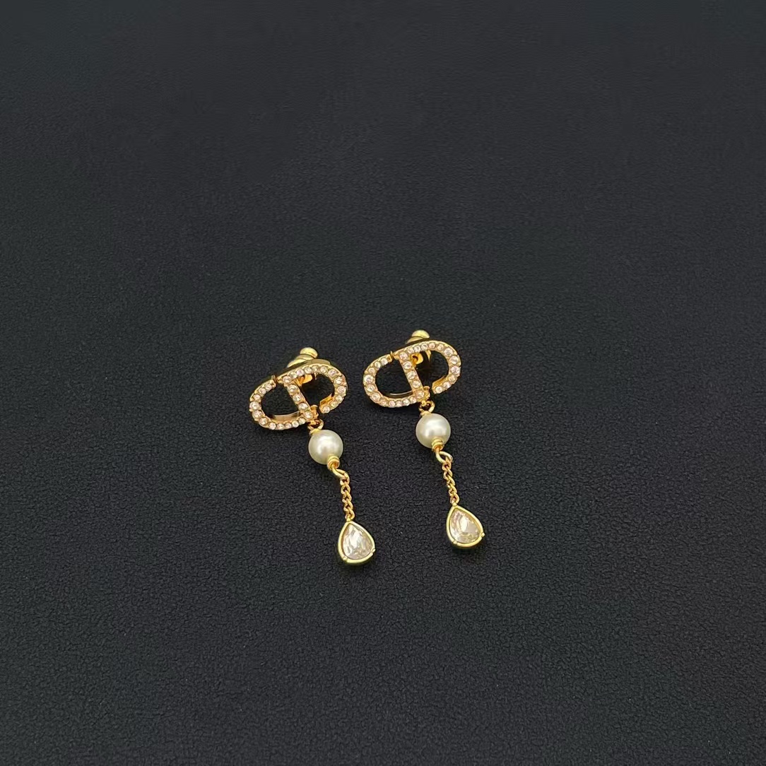 Replica Dior CD Teardrop Pearl Earrings