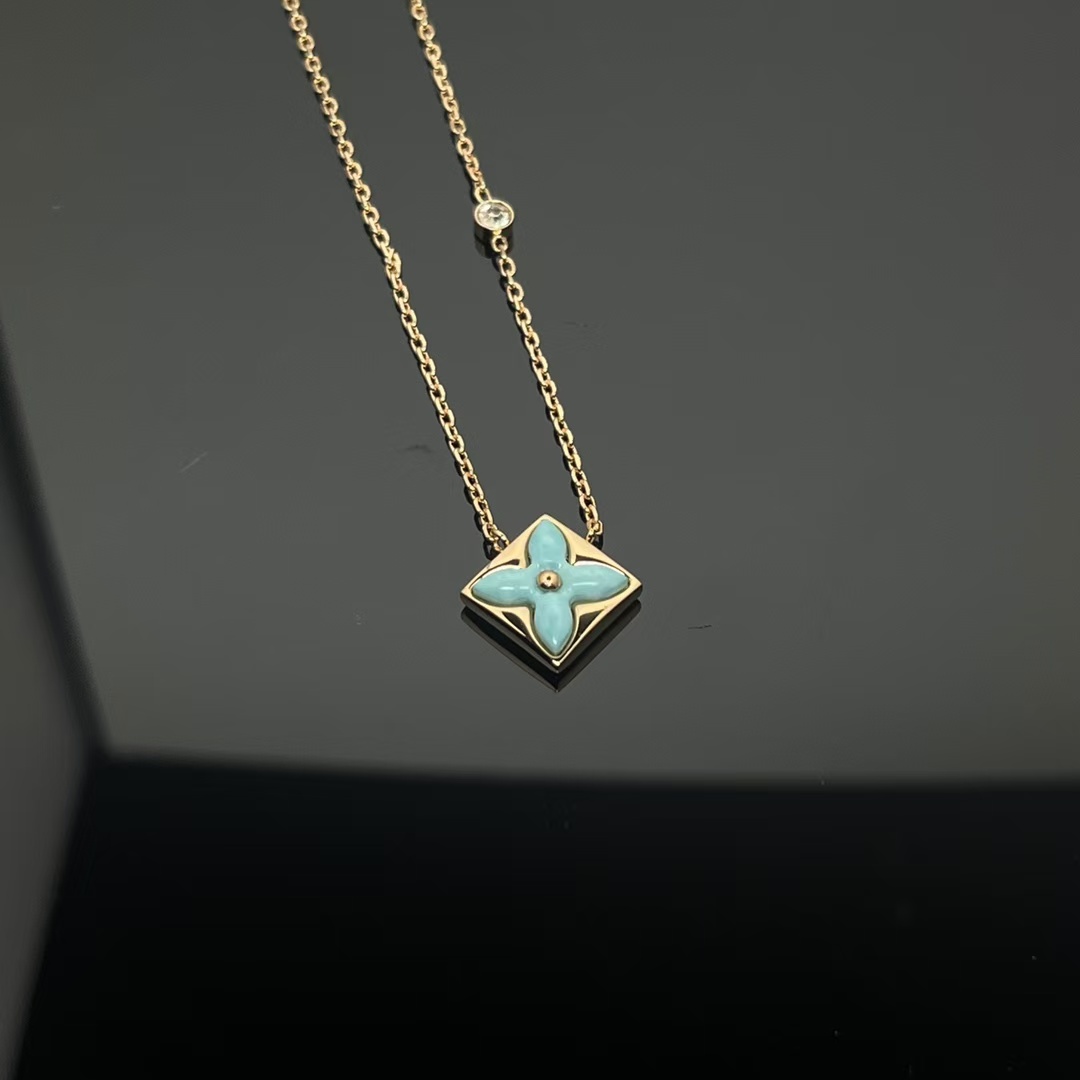 Replica Louis Vuitton Color Blossom BB Star Pendant Necklaces