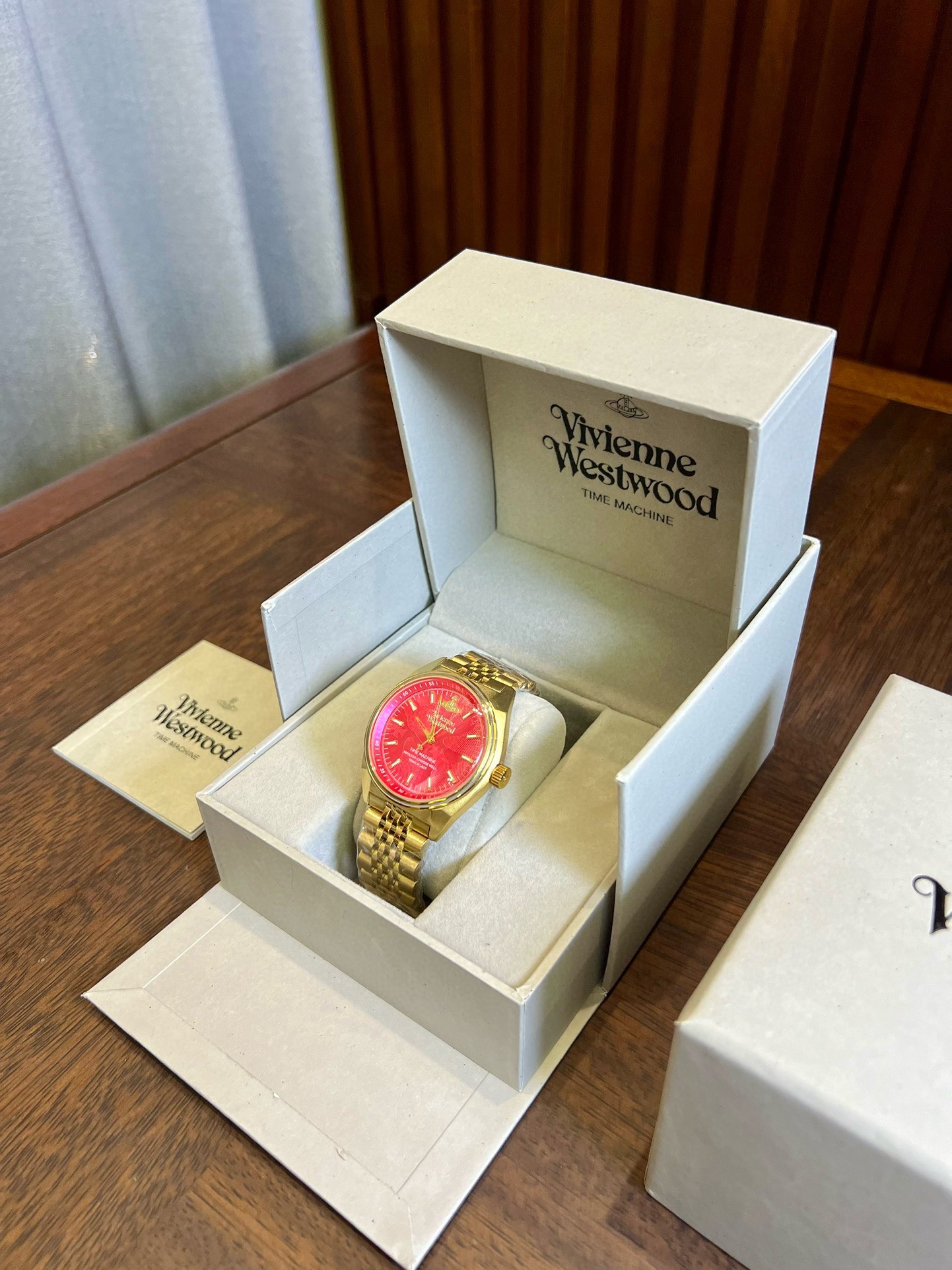 Replica Vivienne Westwood Rose Red Dial Gold Band Watch - 40MM
