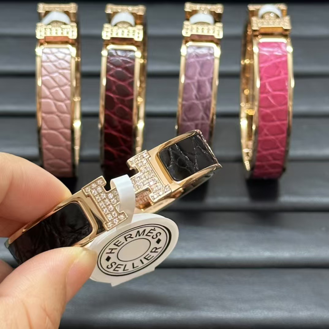 Replica Hermes Crocodile Bracelet