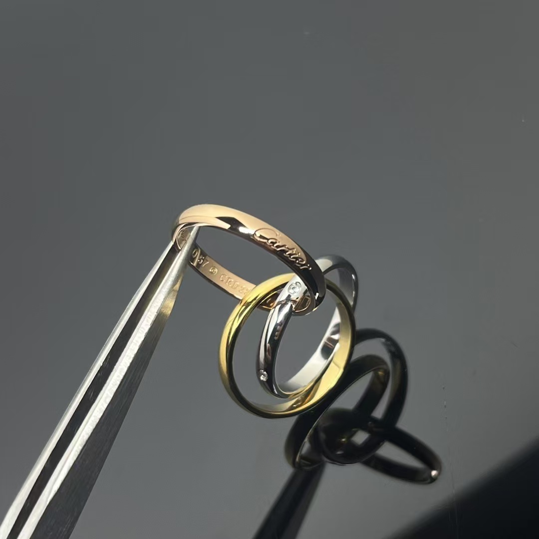 Replica Cartier Trinity Ring - Paved Diamond