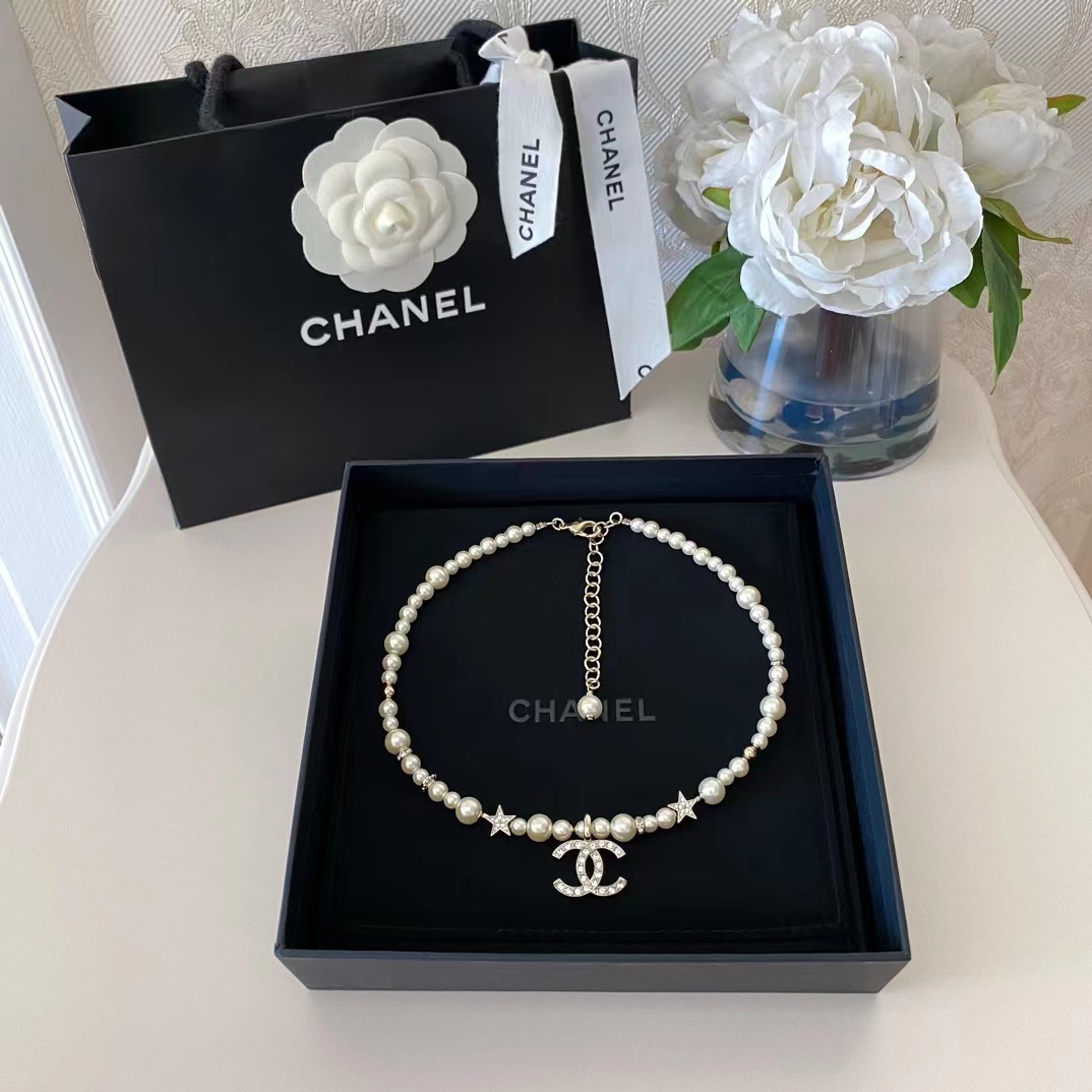 Replica Chanel Star Double C Pendant Pearl Necklace
