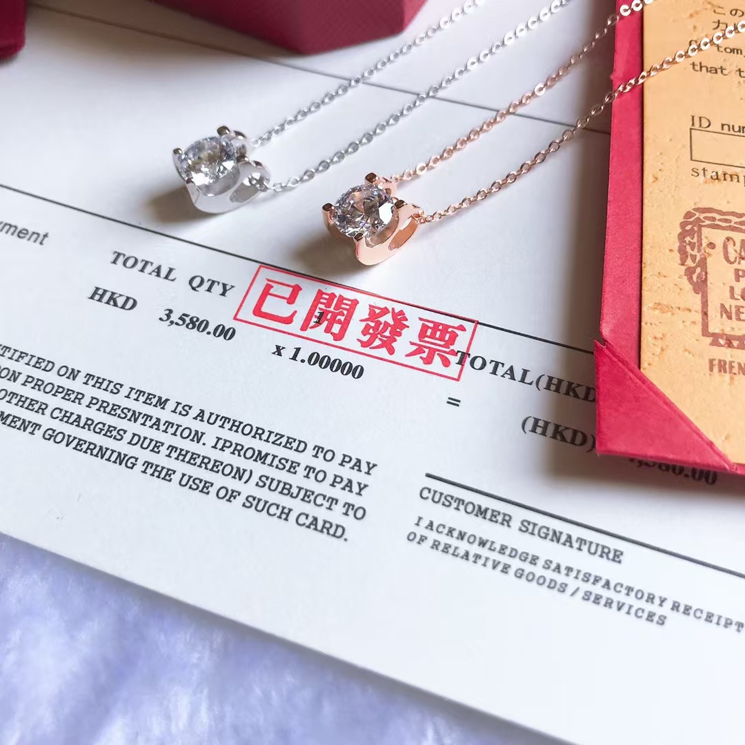 Replica Cartier Diamond Pendant Necklace
