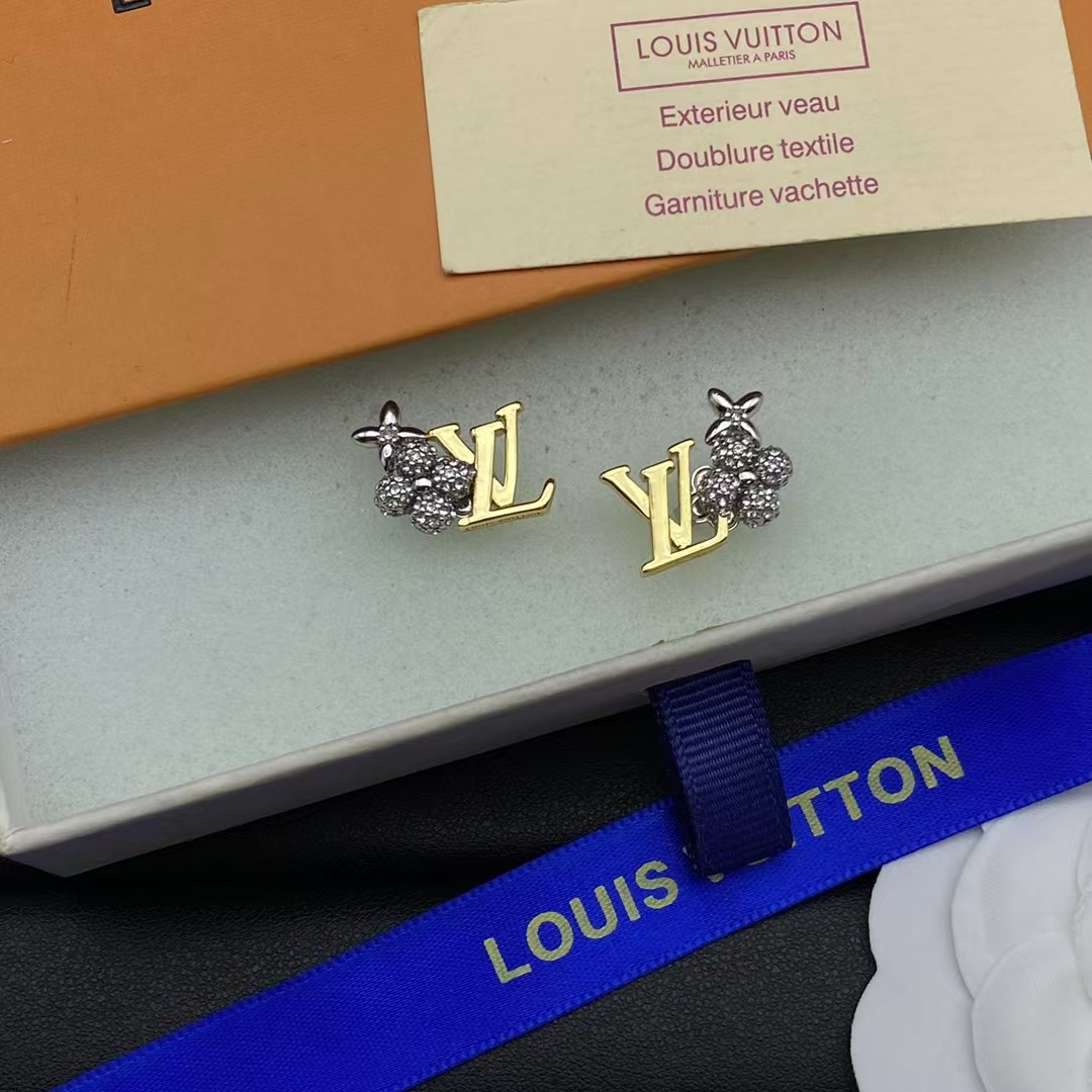 Replica Louis Vuitton Mixed Color Stud Earrings