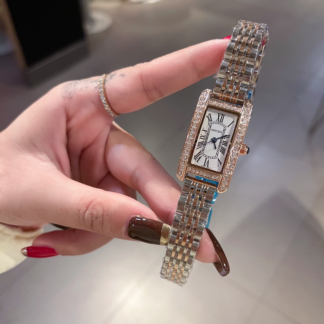 Replica Cartier Small Women Classic Watch