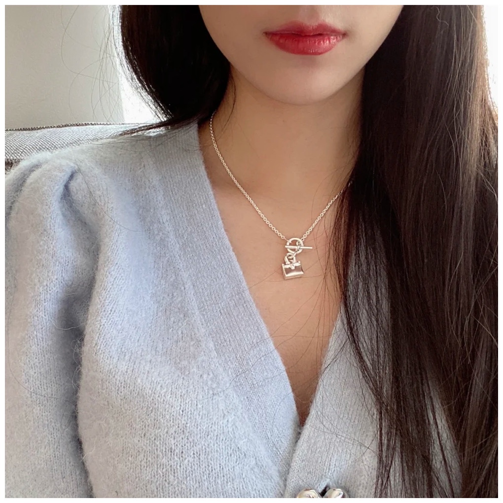 Replica Hermes OT Clasp Plain Surface Bag Pendant Necklace