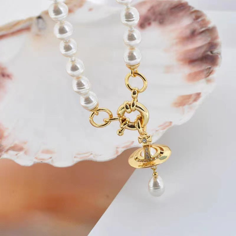 Replica Vivienne Westwood Saturn Pendant Baroque Pearl Necklace