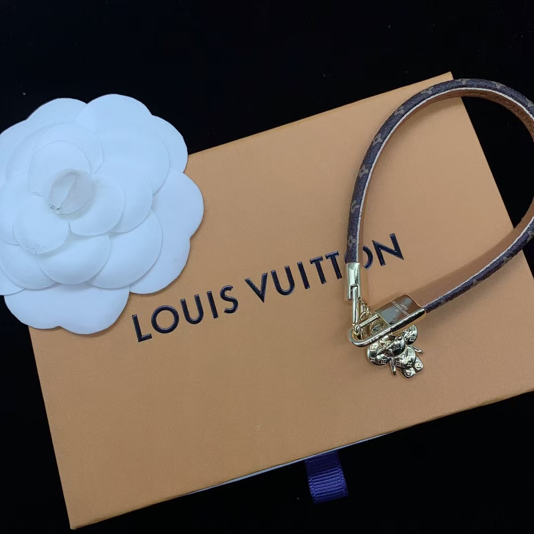 Replica Louis Vuitton Vivienne Charm Bracelet