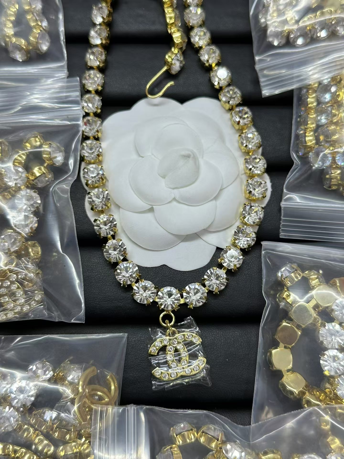 Replica Chanel Logo Pendant Rhinestone Strass Chain Necklace