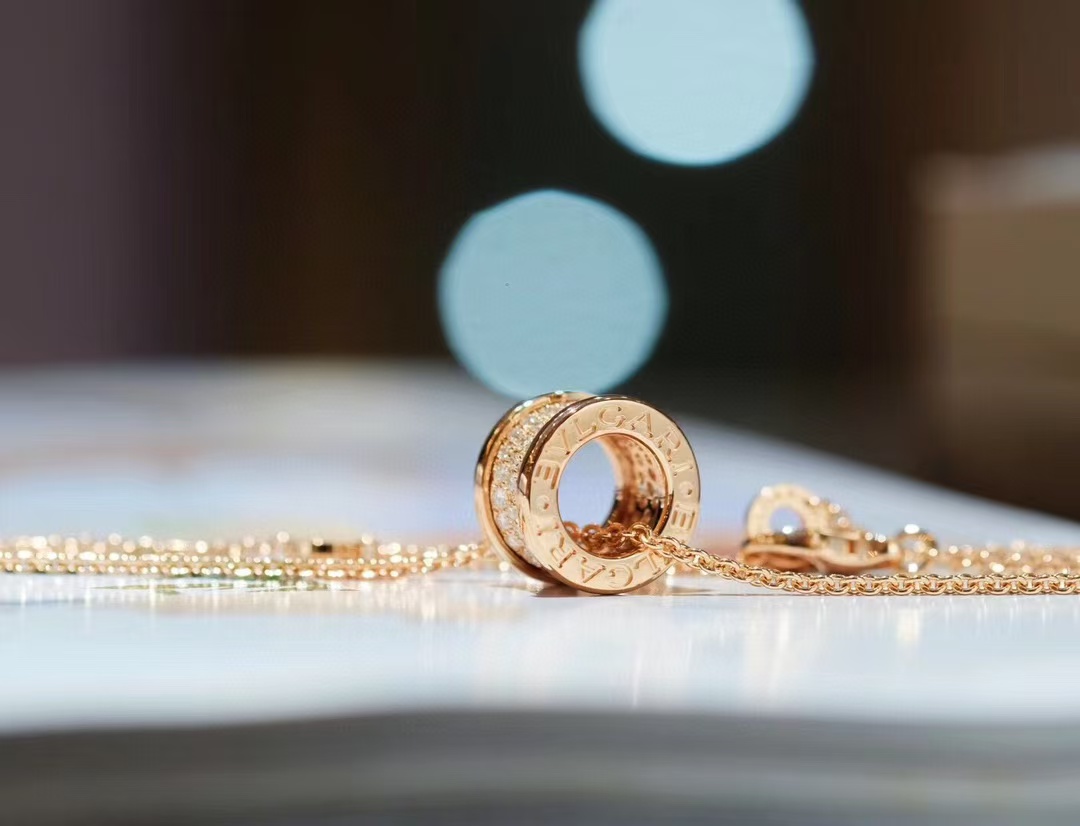 Replica Bvlgari B.zero1 Necklace - Full Diamond
