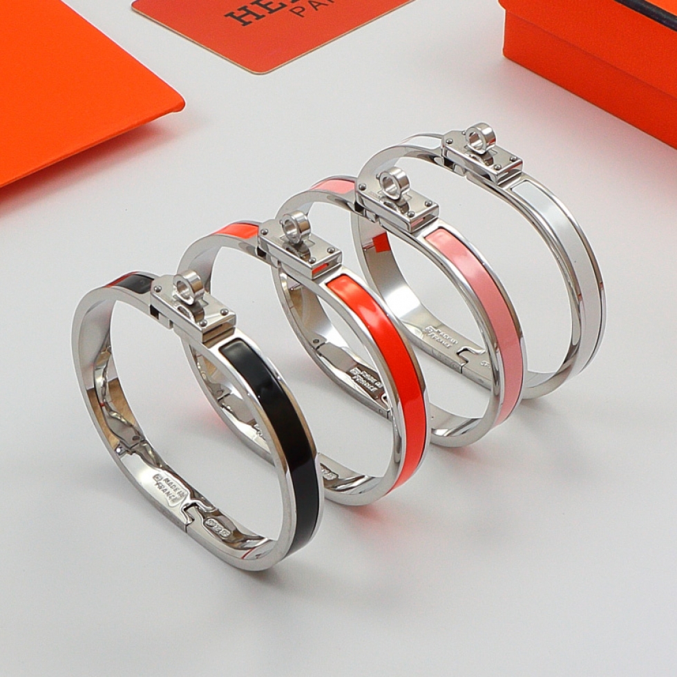Replica Hermes Mini Clic Kelly Bracelet 18K Rose Gold Titanium Steel Multicolor Enamel Bracelet