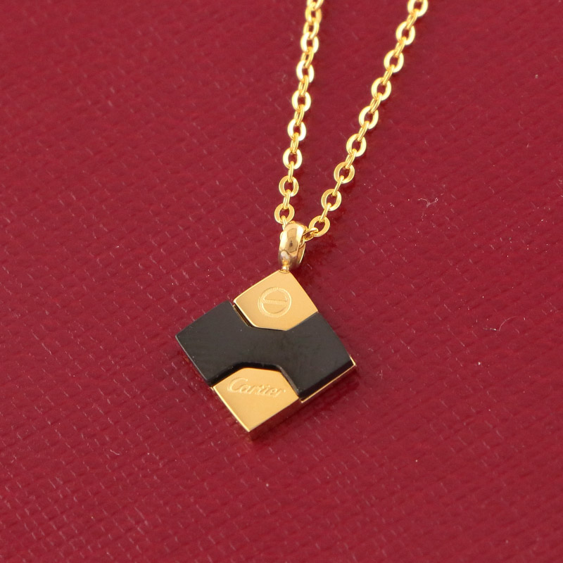Replica Cartier Rhombus Black and White Shell Alphabet Necklace