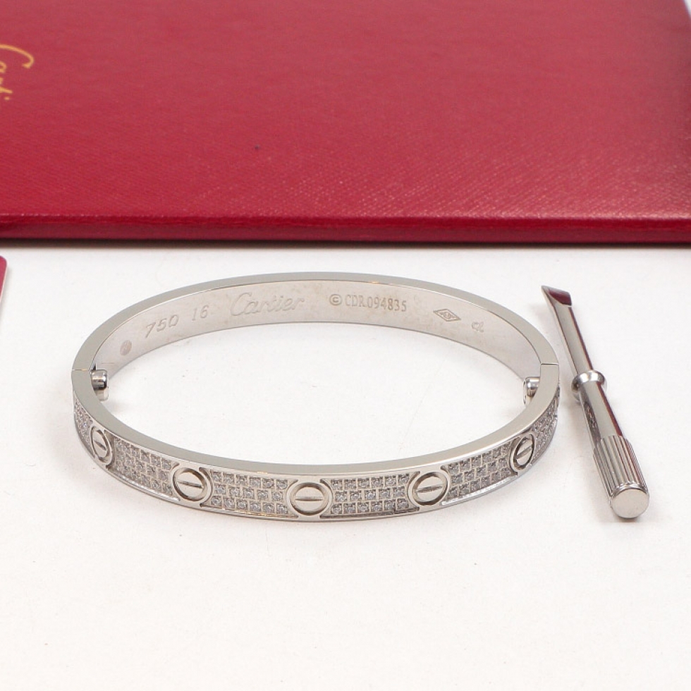 Replica Cartier five-generation full diamond full star bracelet