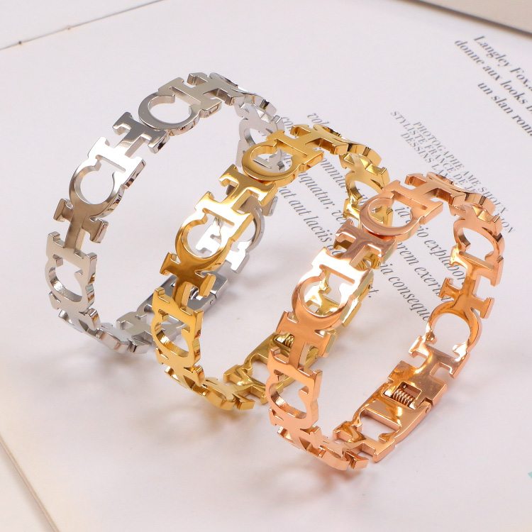Replica Chanel interlocking C and H wide bracelet