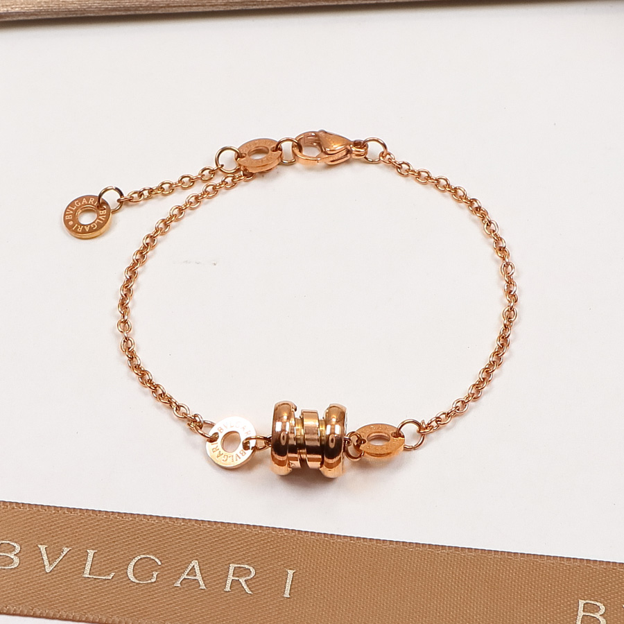Replica Bvlgari single-loop single-color spring bracelet
