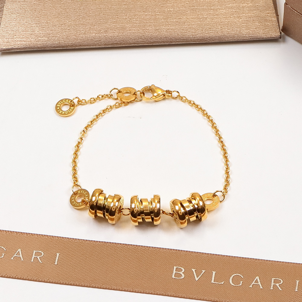 Replica Bvlgari B.zero1 three-band three-color spring bracelet