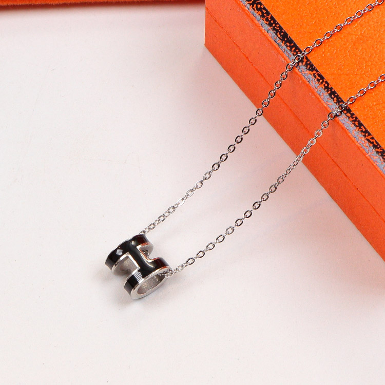 Replica Hermes H Letter 3D Hollow Necklace