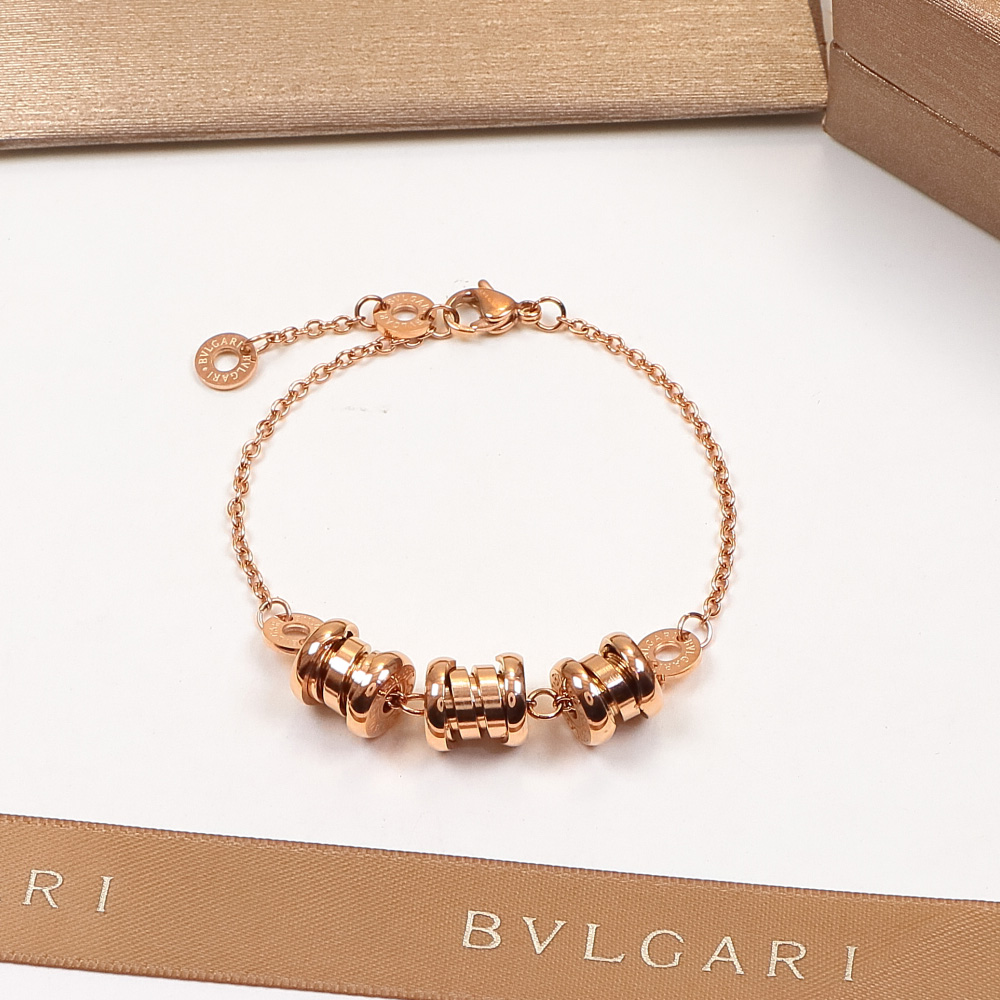 Replica Bvlgari B.zero1 three-band three-color spring bracelet