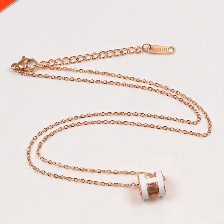 Replica Hermes H Letter 3D Hollow Necklace