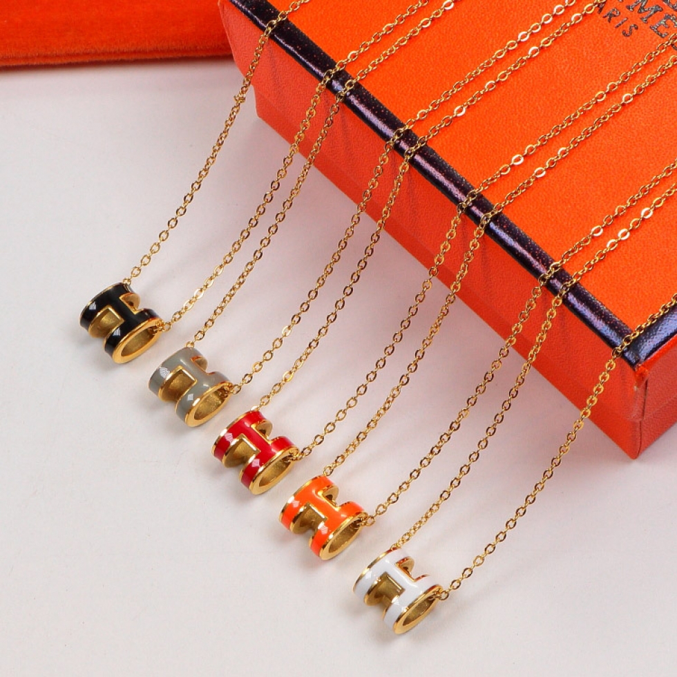 Replica Hermes H Letter 3D Hollow Necklace