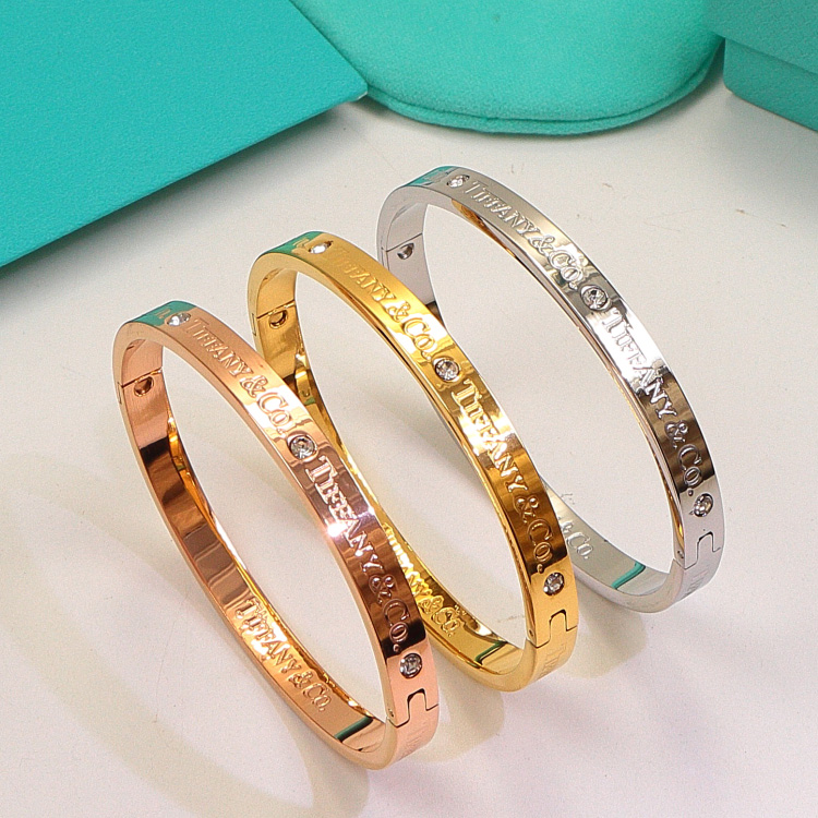 Replica Tiffany diamond-set letter bracelet